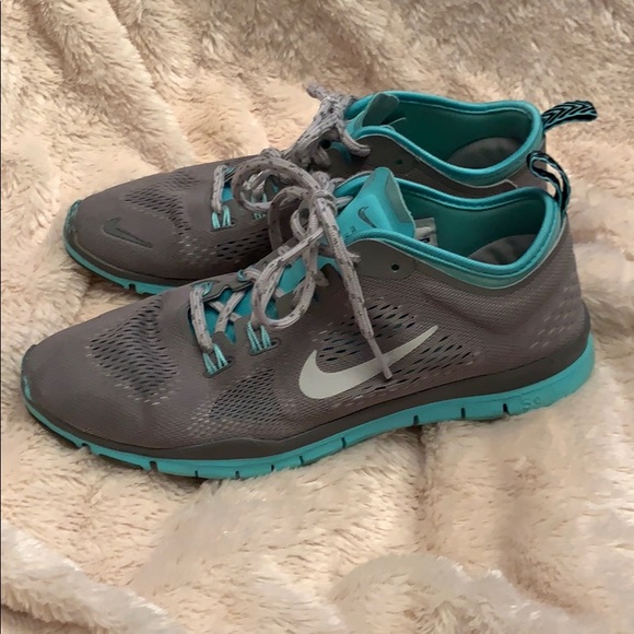 Women’s Nike free 5.0 size 8 - Picture 3 of 8